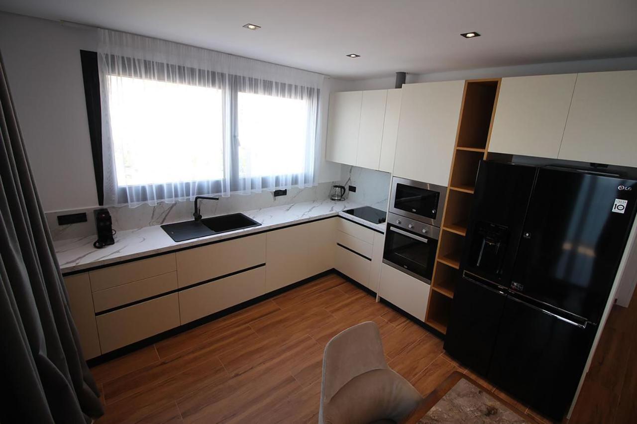 "The View" Luxury Apartments Saranda Dış mekan fotoğraf