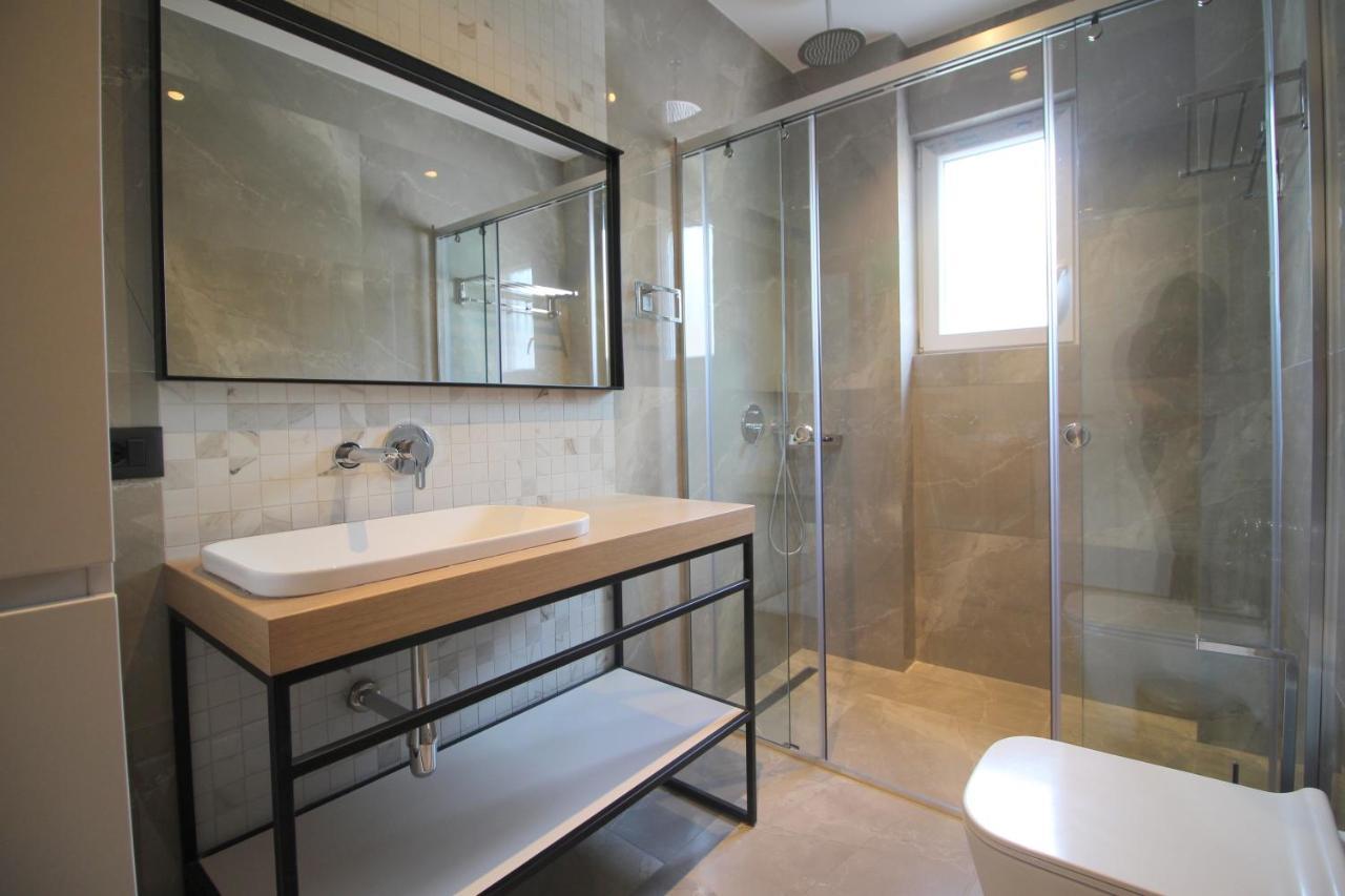 "The View" Luxury Apartments Saranda Dış mekan fotoğraf