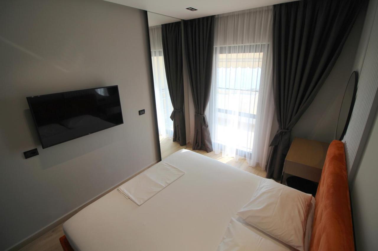 "The View" Luxury Apartments Saranda Dış mekan fotoğraf